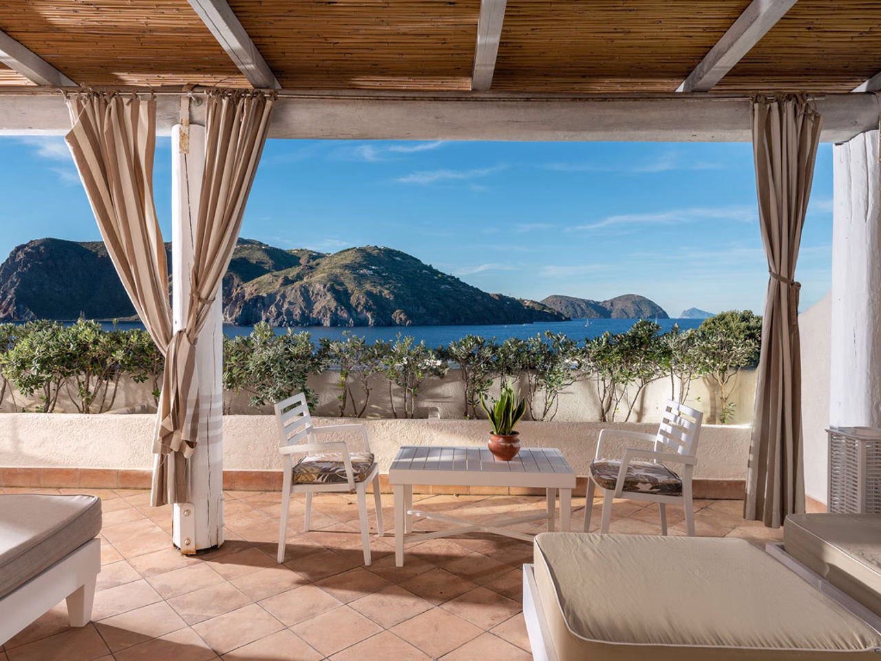 Stromboli Suite at Therasia Resort