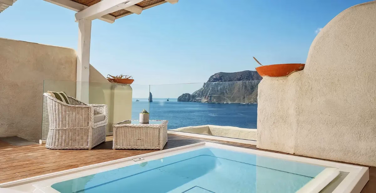 Eolie Suite at Therasia Resort