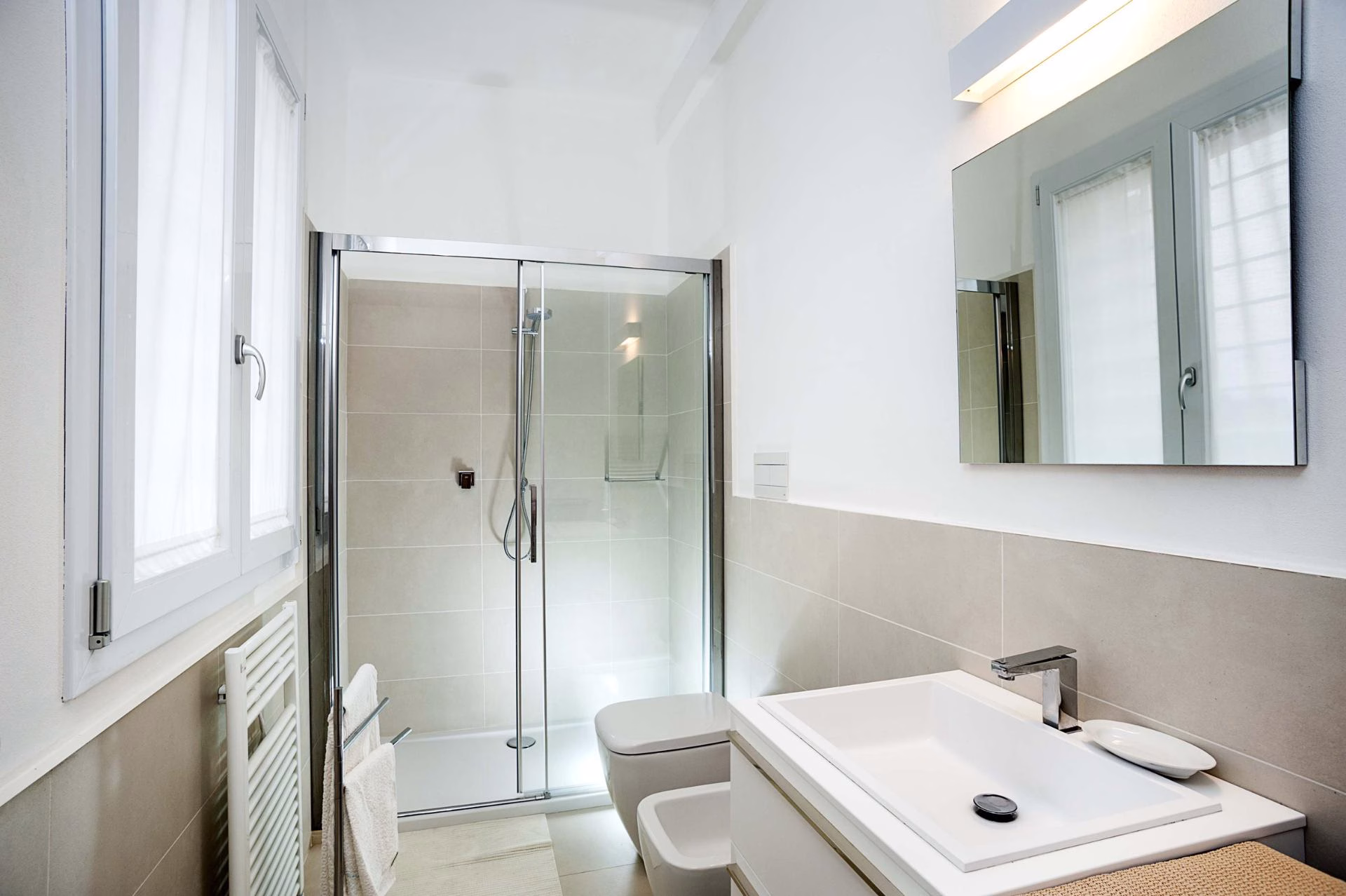 Modern shower room at Villa Tasso