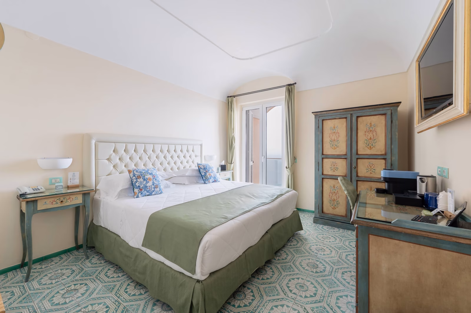 Superior Room with sea-view balcony at Hotel Margherita