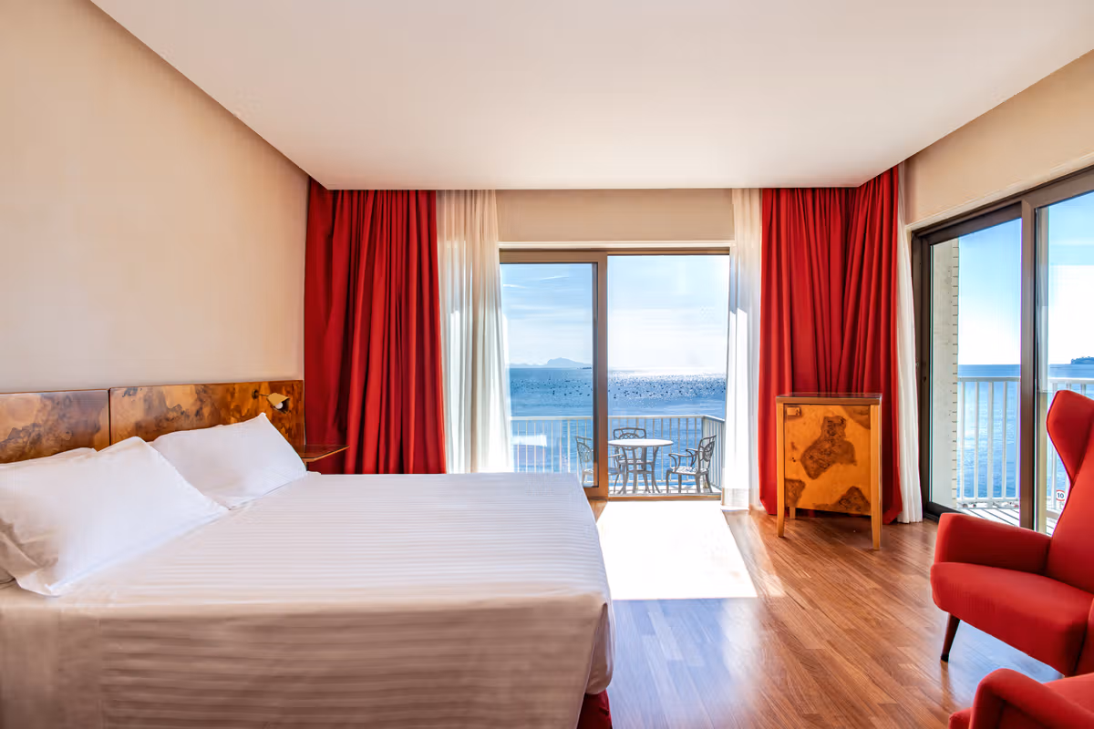 Gio Ponti Design Junior Suite at Royal Continental Naples