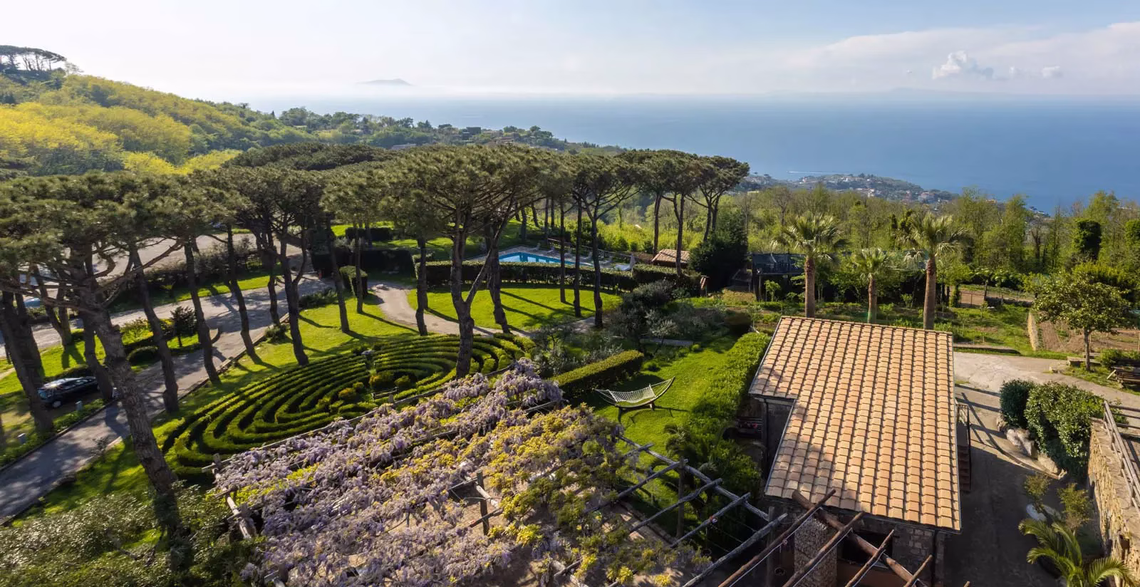 Oasi Olimpia Relais overlooking the Sorrento Peninsula