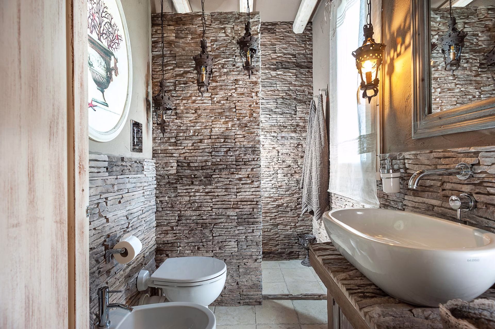 Family shower room at Villa Pina