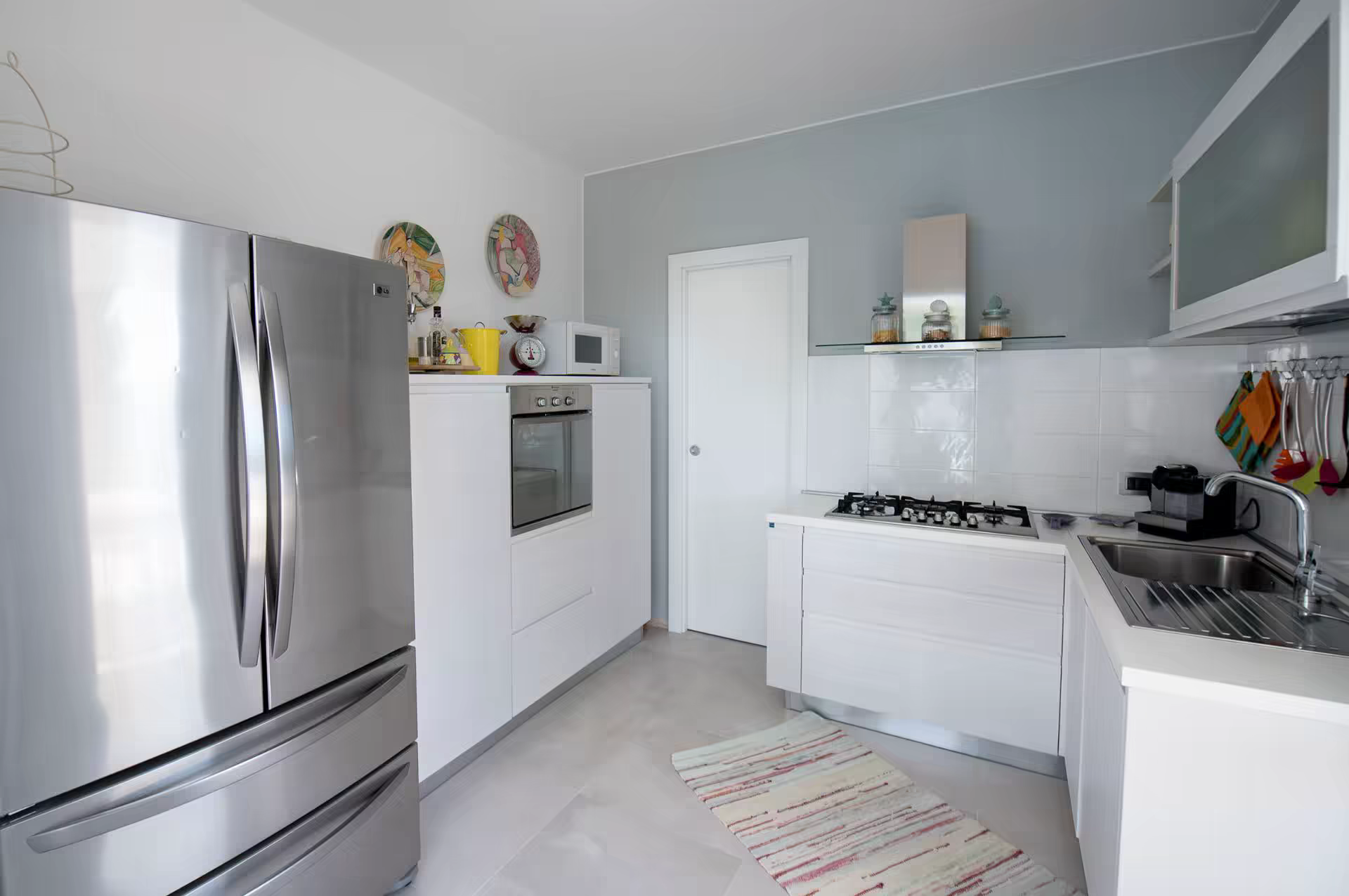 Modern fitted kitchen at Villa Spuma