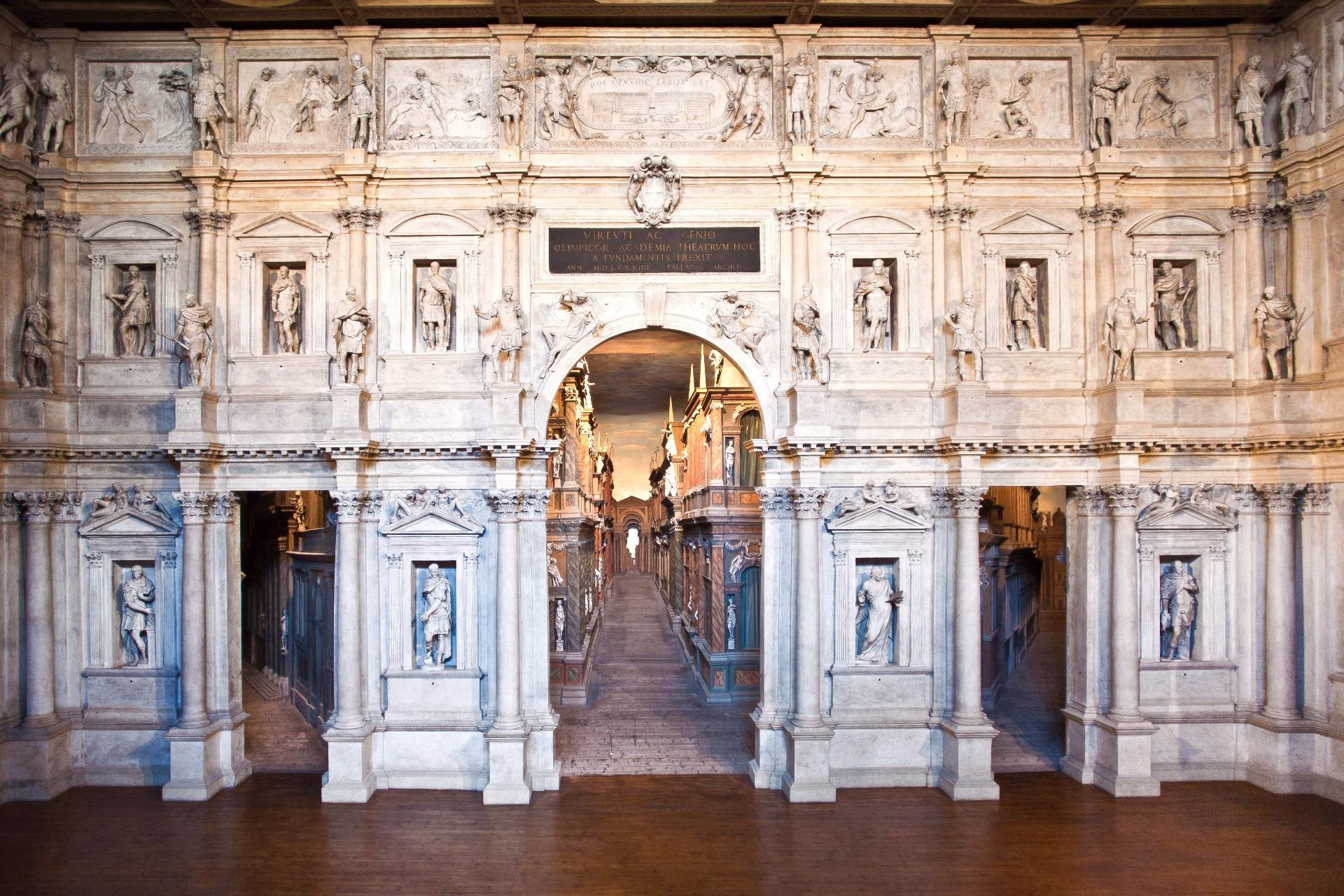The central arch of the Teatro Olimpico stage framing Scamozzi’s receding street scenery